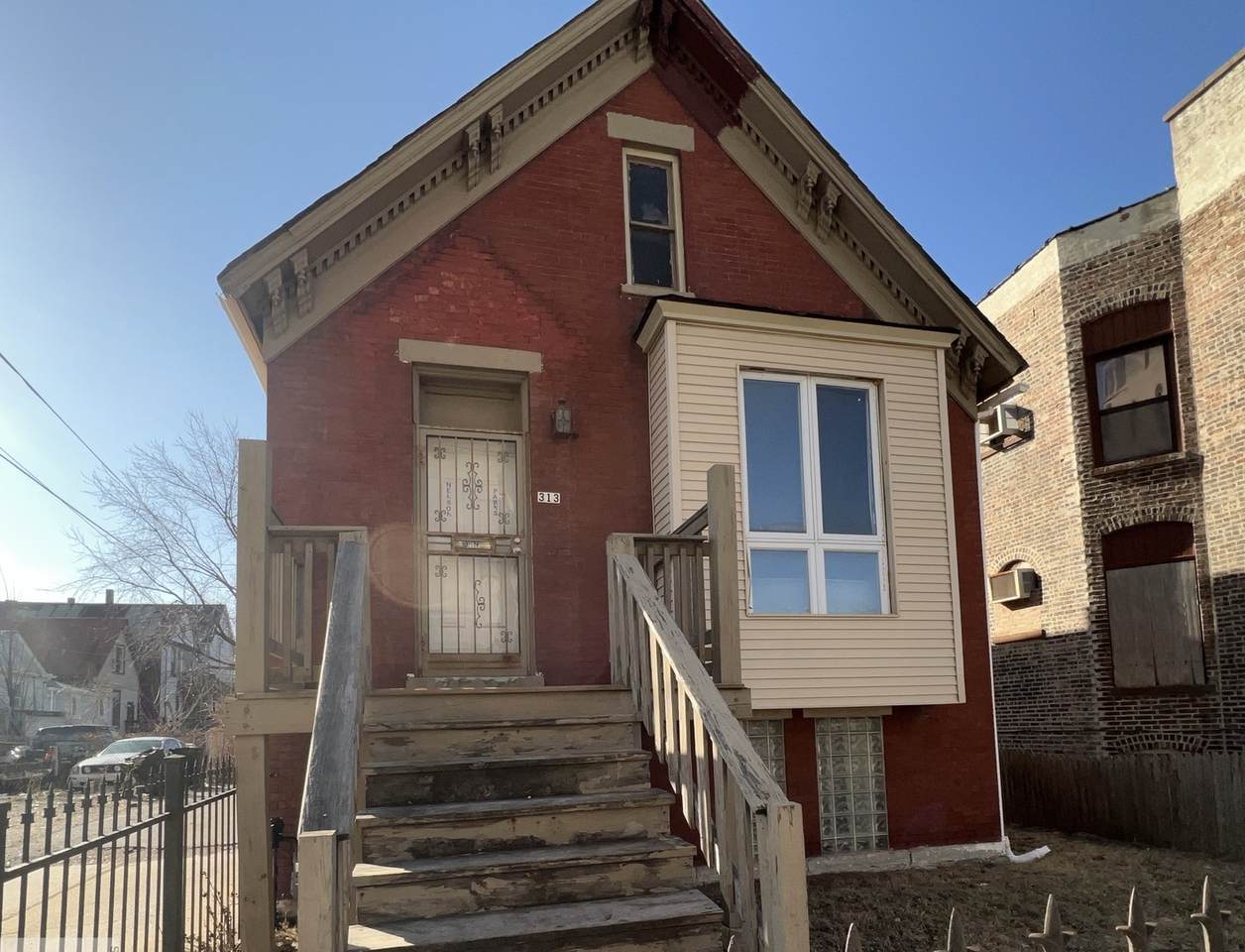 313 59th Street - Photo 1