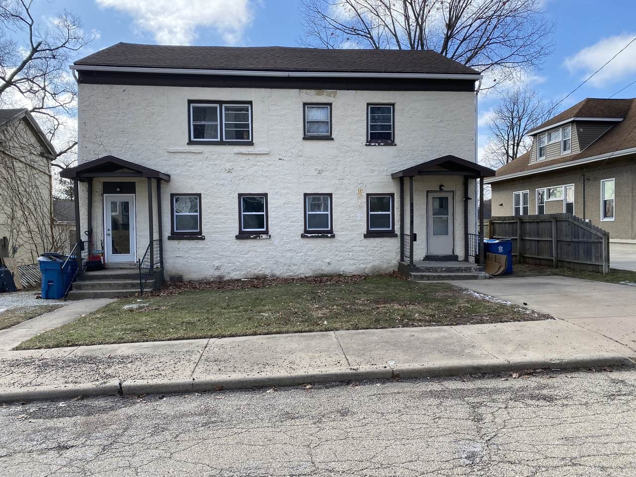 2016 1st Street - Photo 1