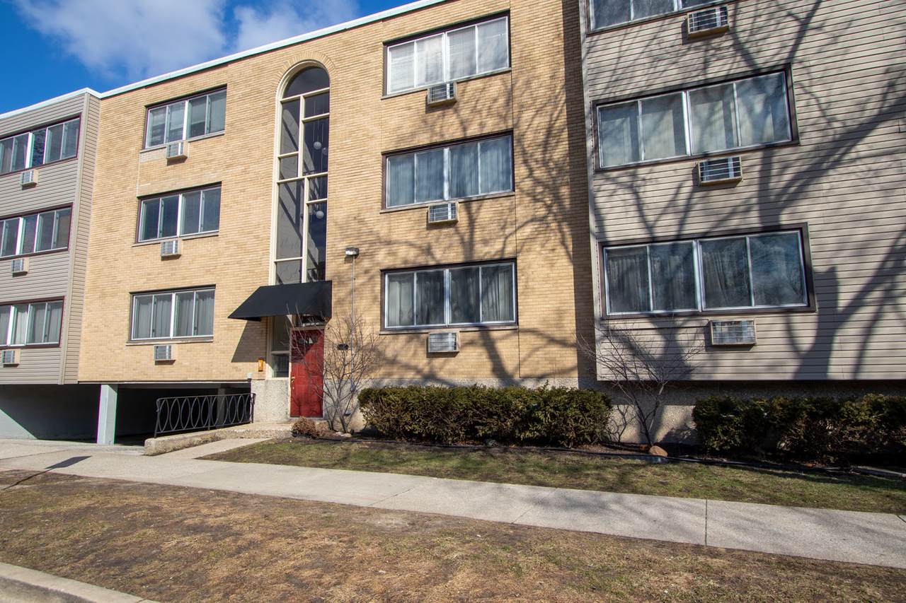 644 Lake Street - Photo 1