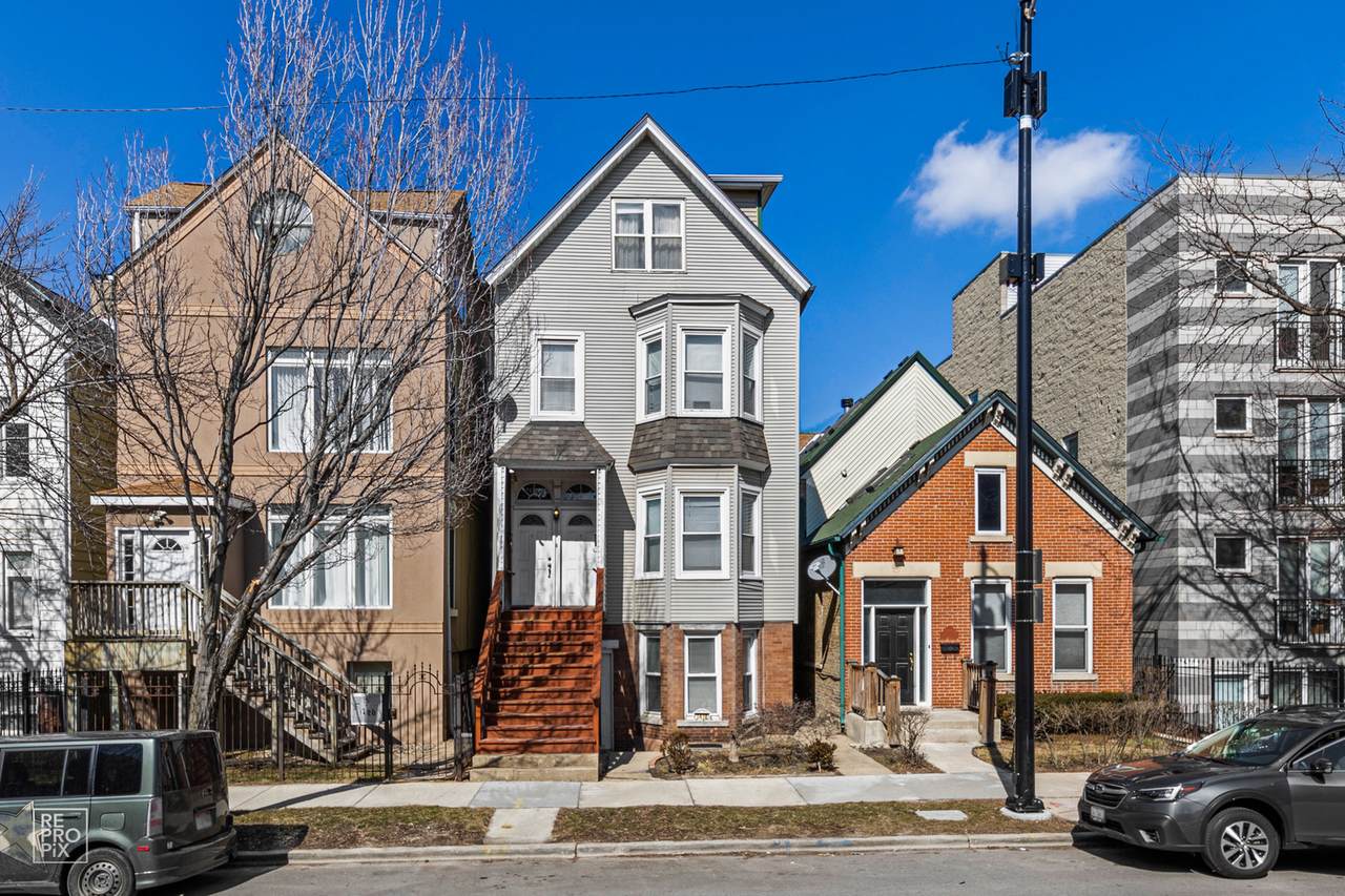 1418 Diversey Parkway - Photo 1