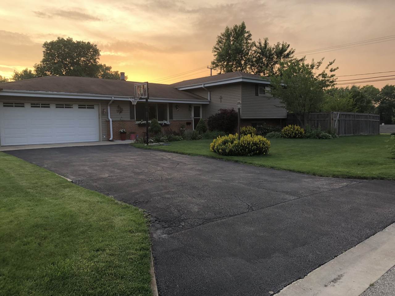 3440 Bellwood Lane - Photo 1