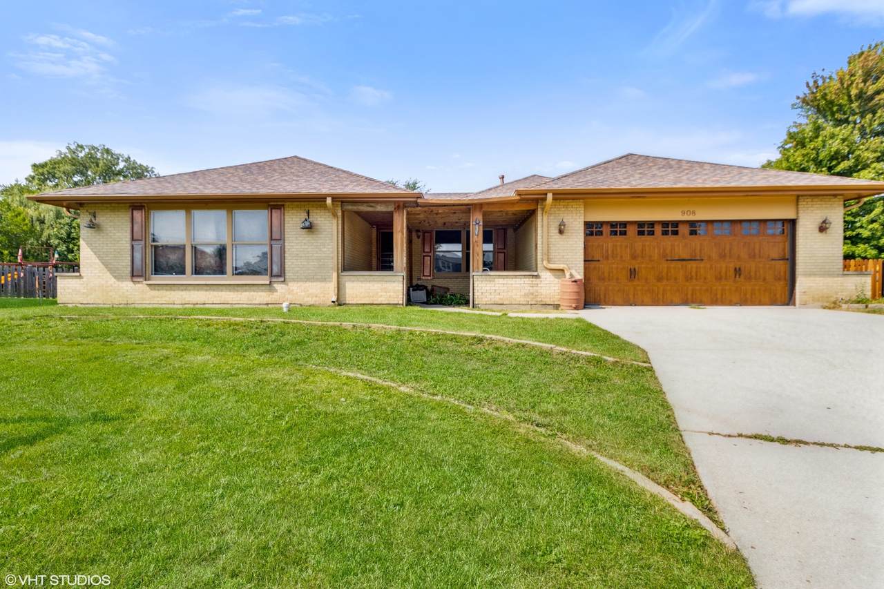 908 Rebecca Court - Photo 1