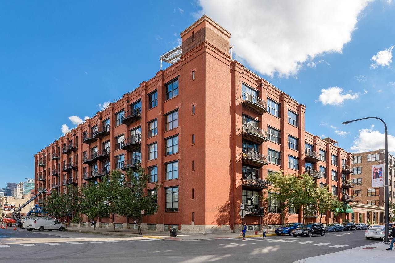 1000 Washington Boulevard - Photo 1