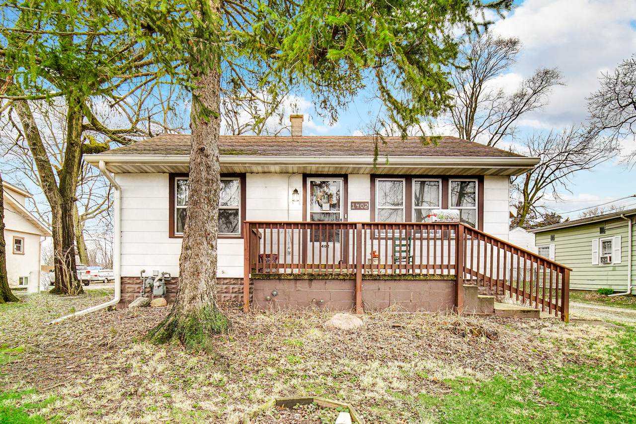 1402 5th Avenue - Photo 1