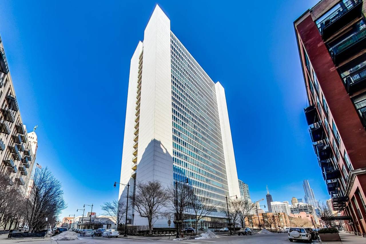 500 Superior Street - Photo 1