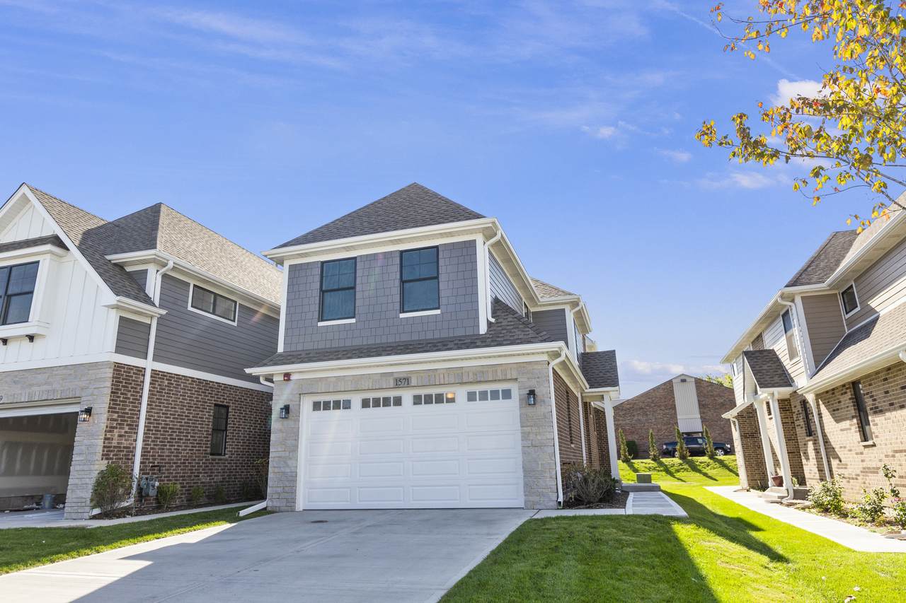 1031 Dakota Drive - Photo 1