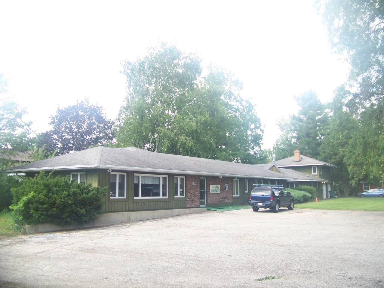 1140 Dean Street - Photo 1