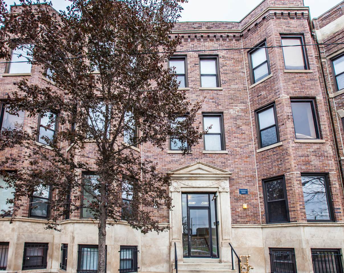 4055 Calumet Avenue - Photo 1