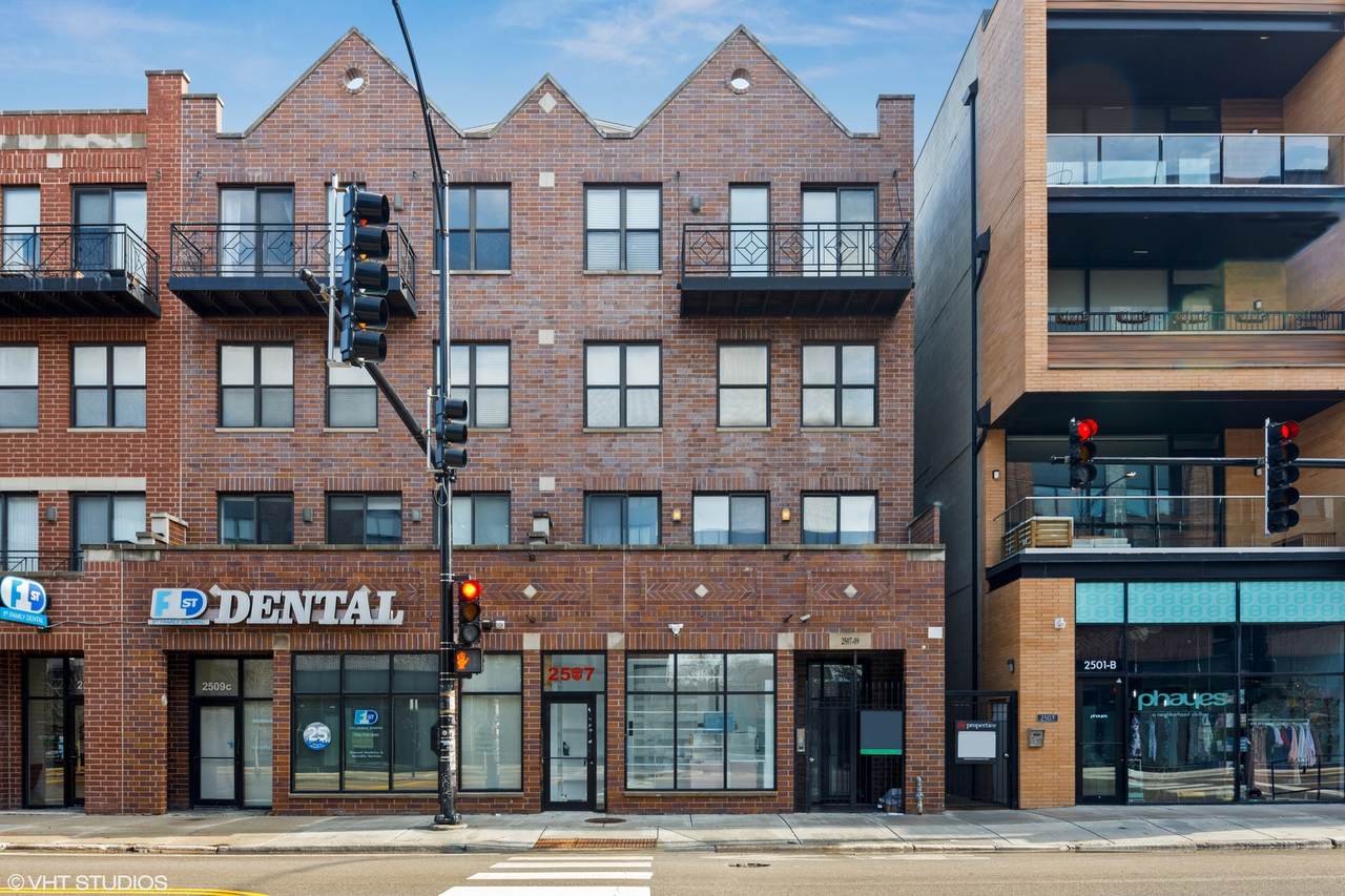 2507 Milwaukee Avenue - Photo 1