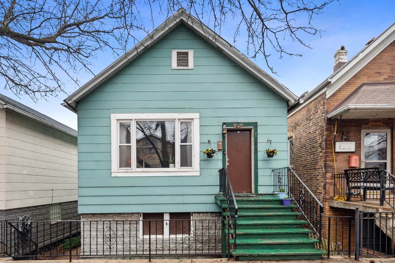 2812 Hillock Avenue - Photo 1
