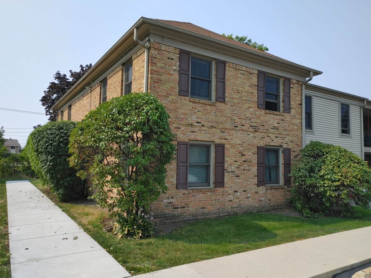 1711 Sussex Walk - Photo 1