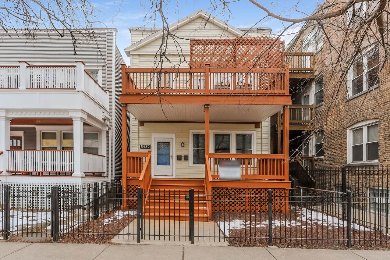 5439 Ravenswood Avenue - Photo 1