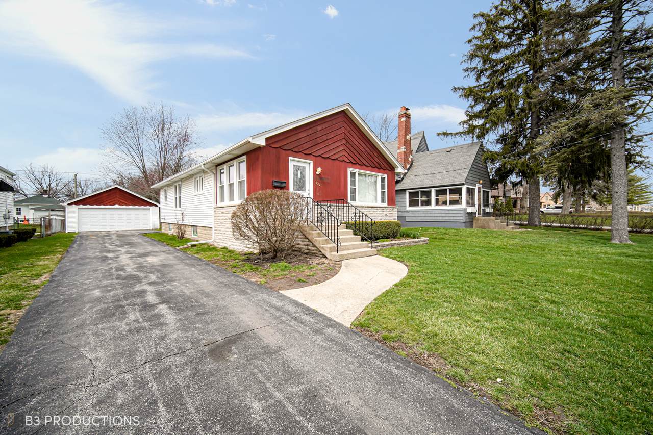 1220 Ashland Avenue - Photo 1