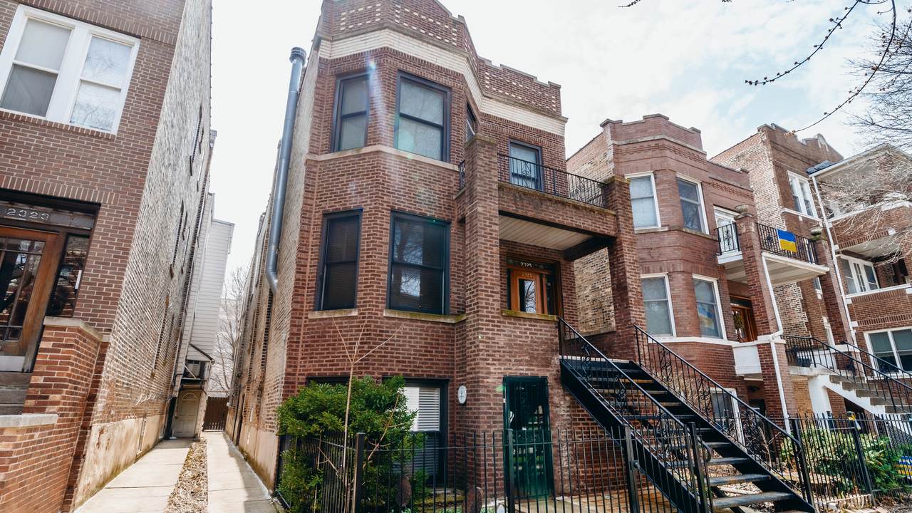 2325 Rice Street - Photo 1