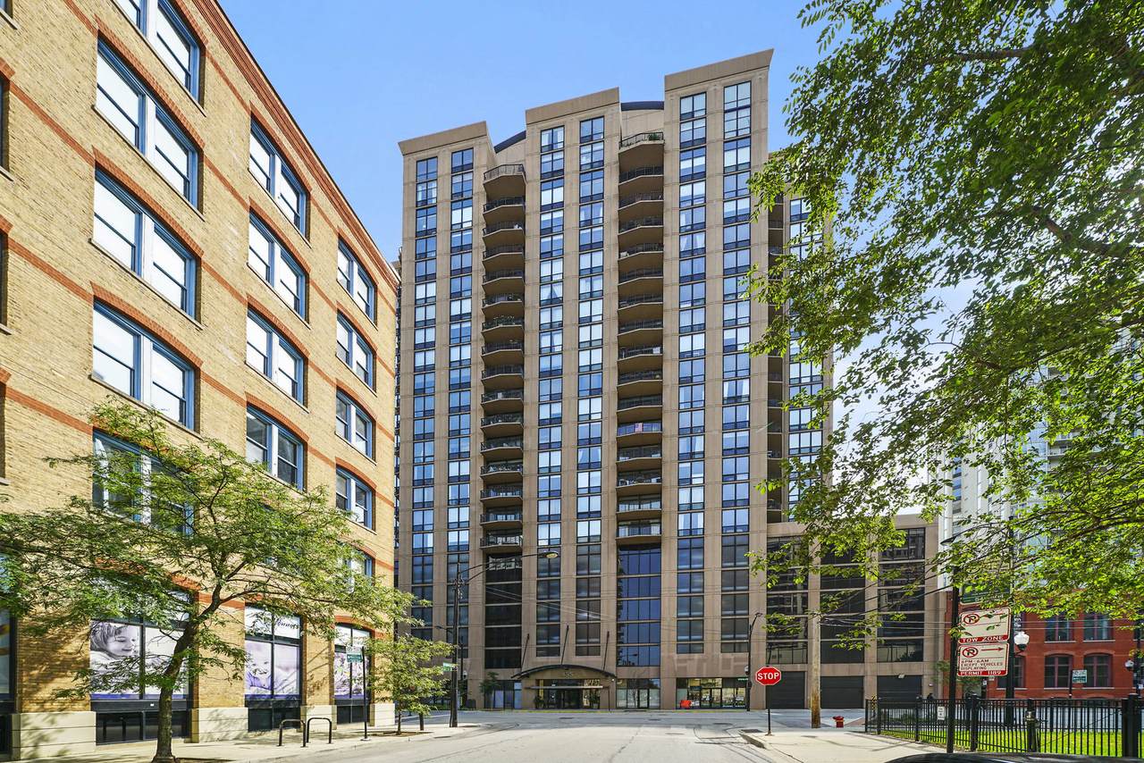 435 Erie Street - Photo 1