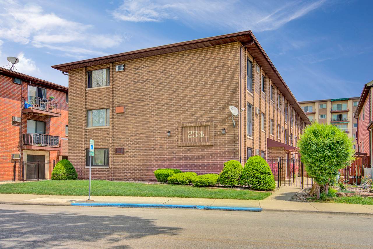 234 Circle Avenue - Photo 1