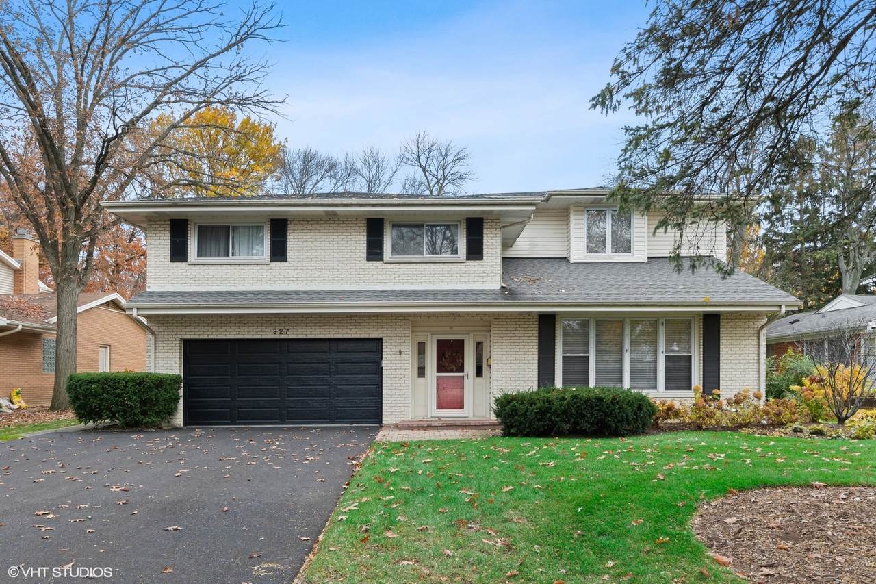 327 Hawthorne Court - Photo 1