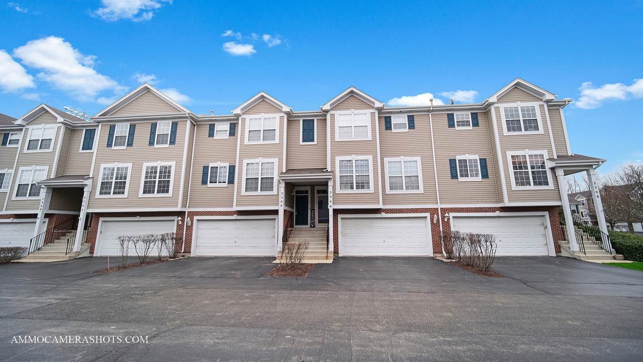 2304 Hudson Circle - Photo 1