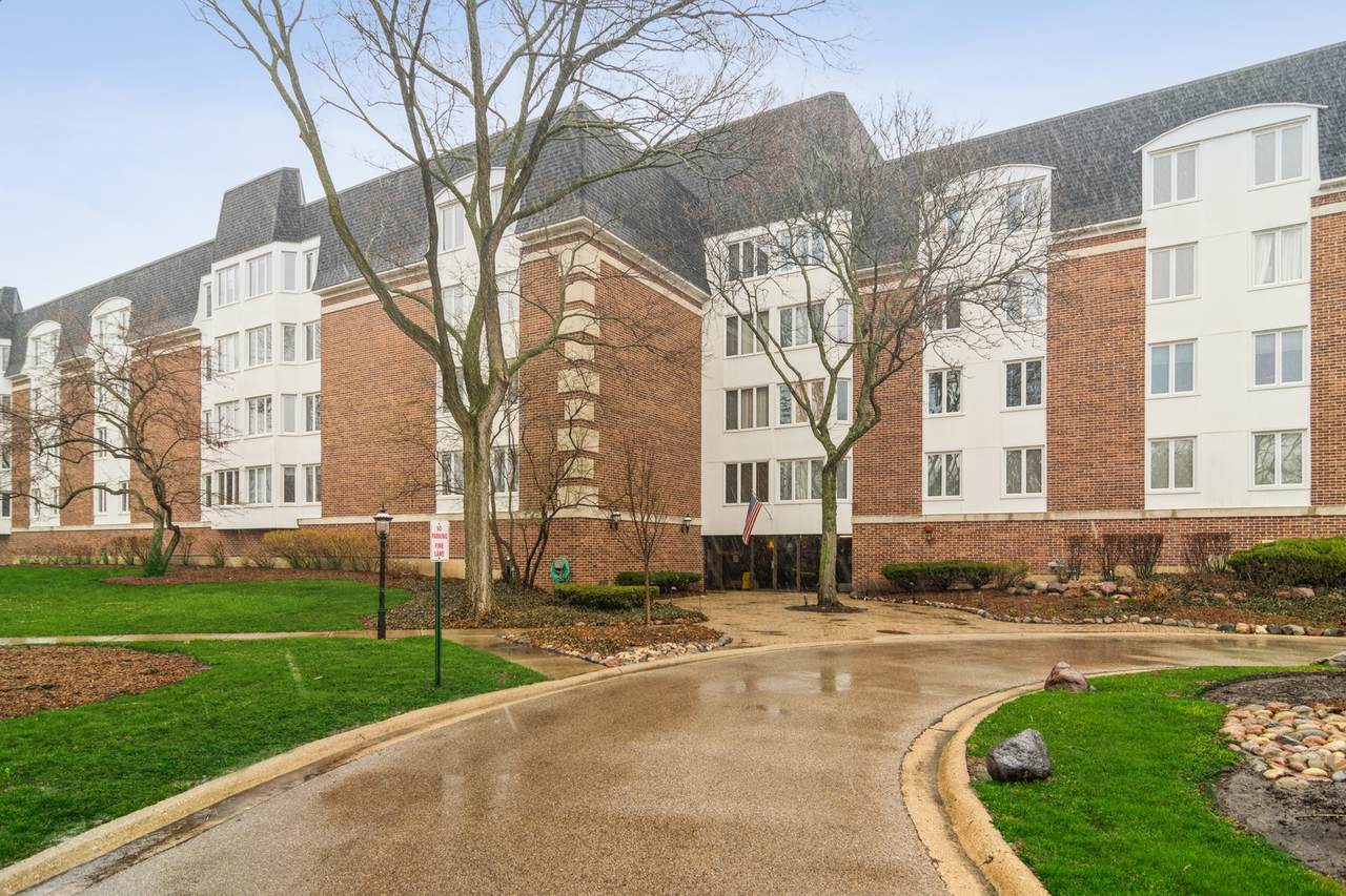 250 Lake Boulevard - Photo 1