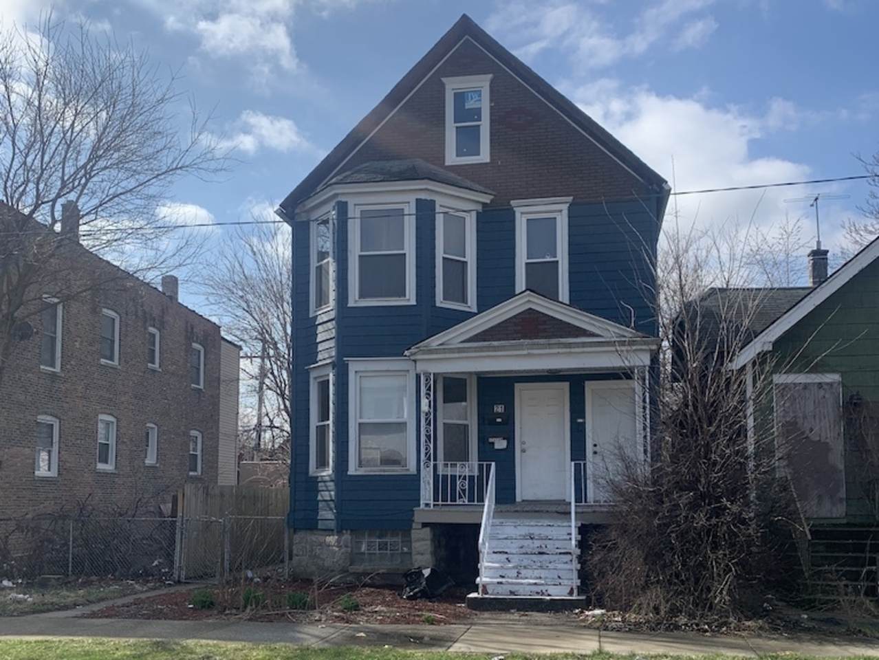 21 114th Street - Photo 1