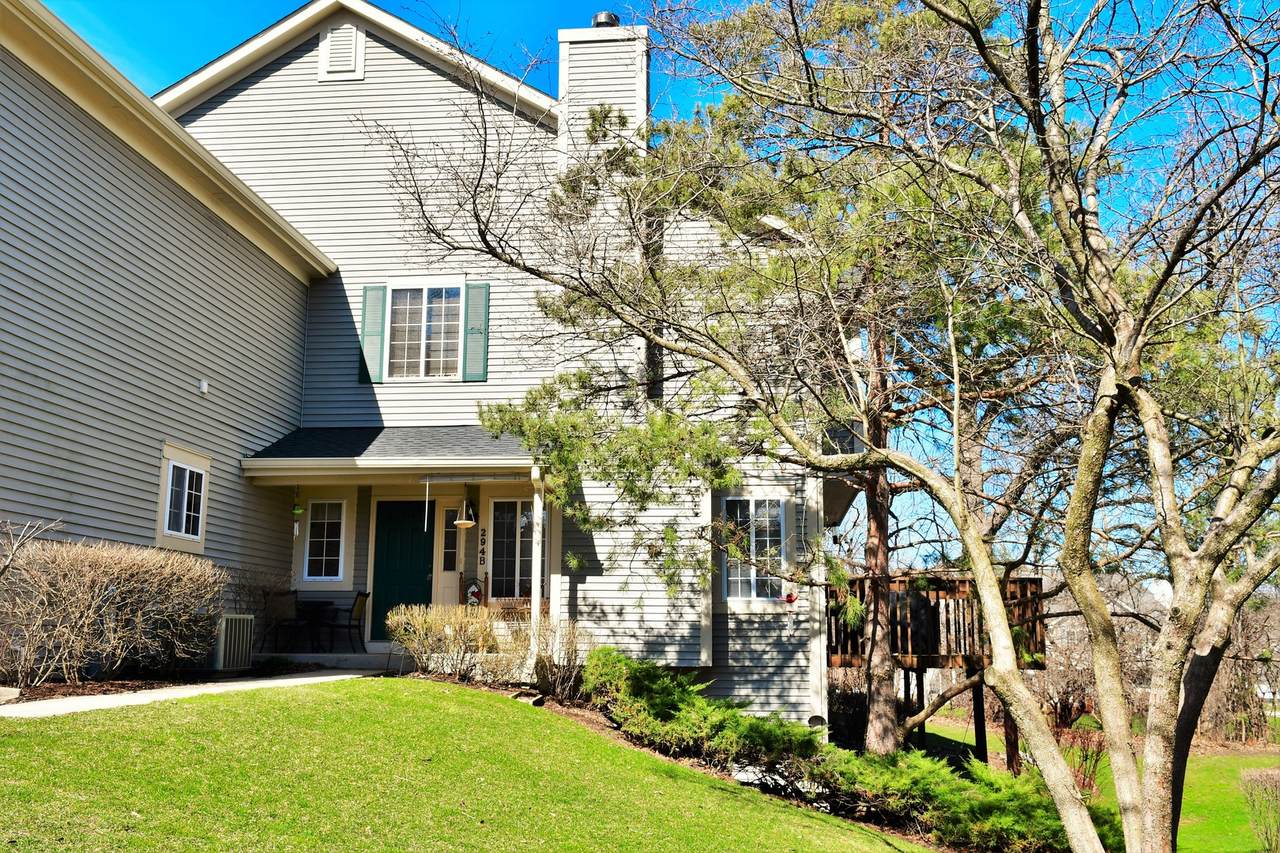 294 Windsor Court - Photo 1