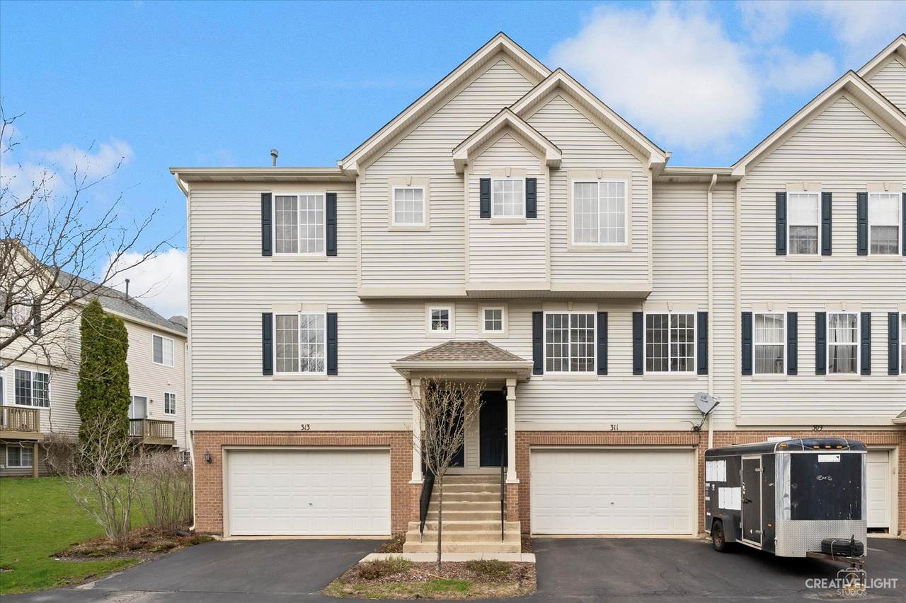 311 Evergreen Circle - Photo 1