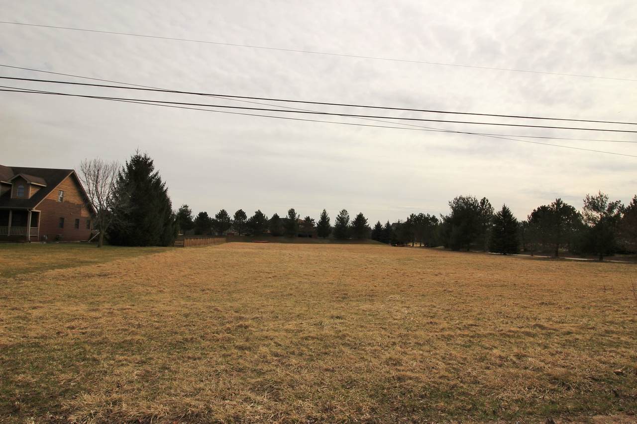 3110 Prairie View Road - Photo 1