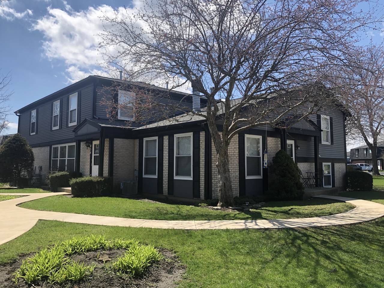 454 Inverrary Lane - Photo 1