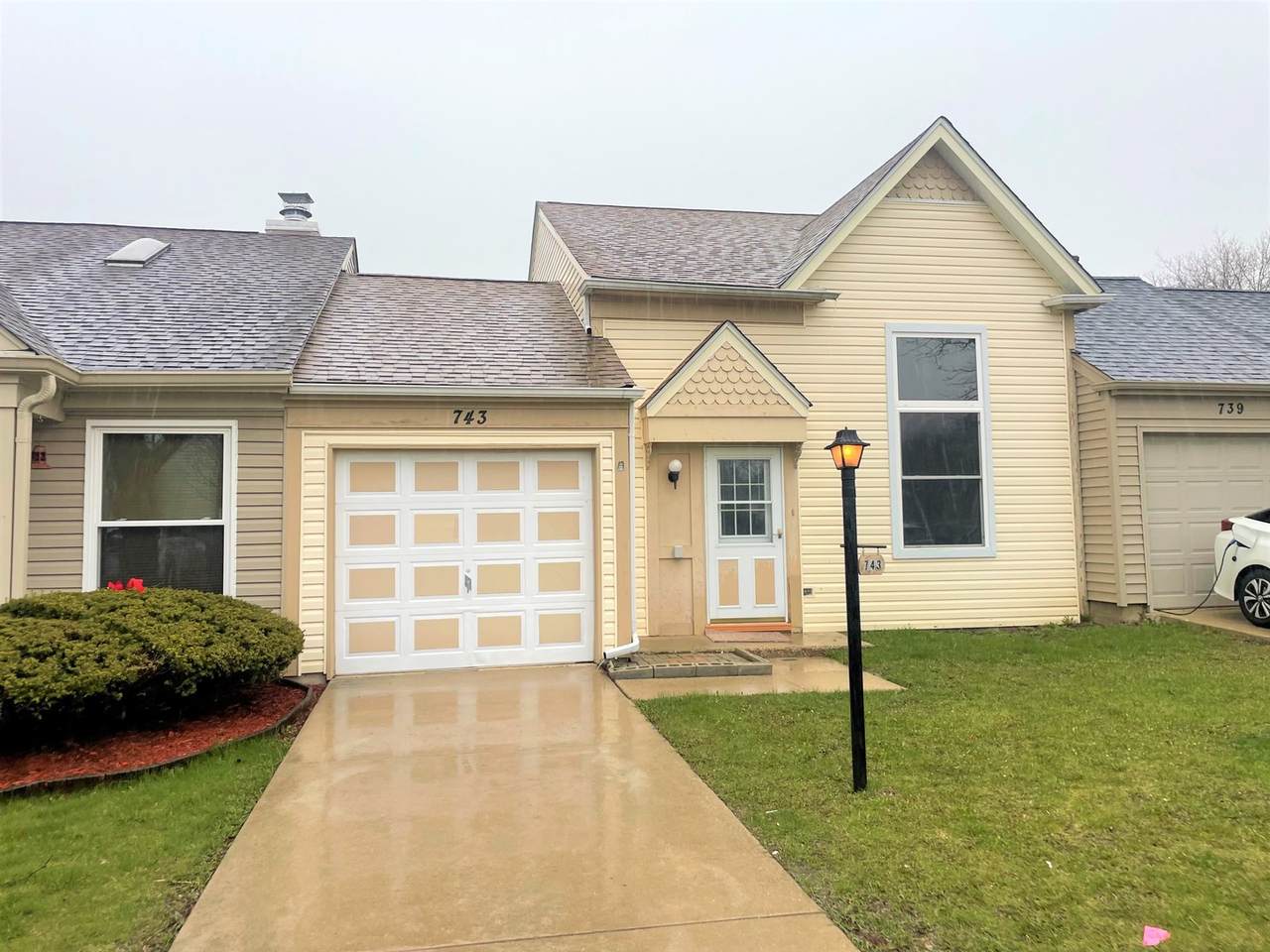 743 Taft Circle - Photo 1