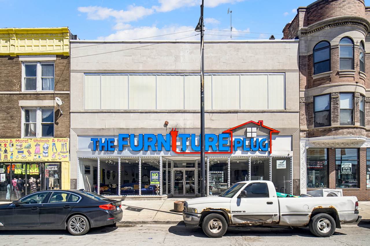 9133 Commercial Avenue - Photo 1
