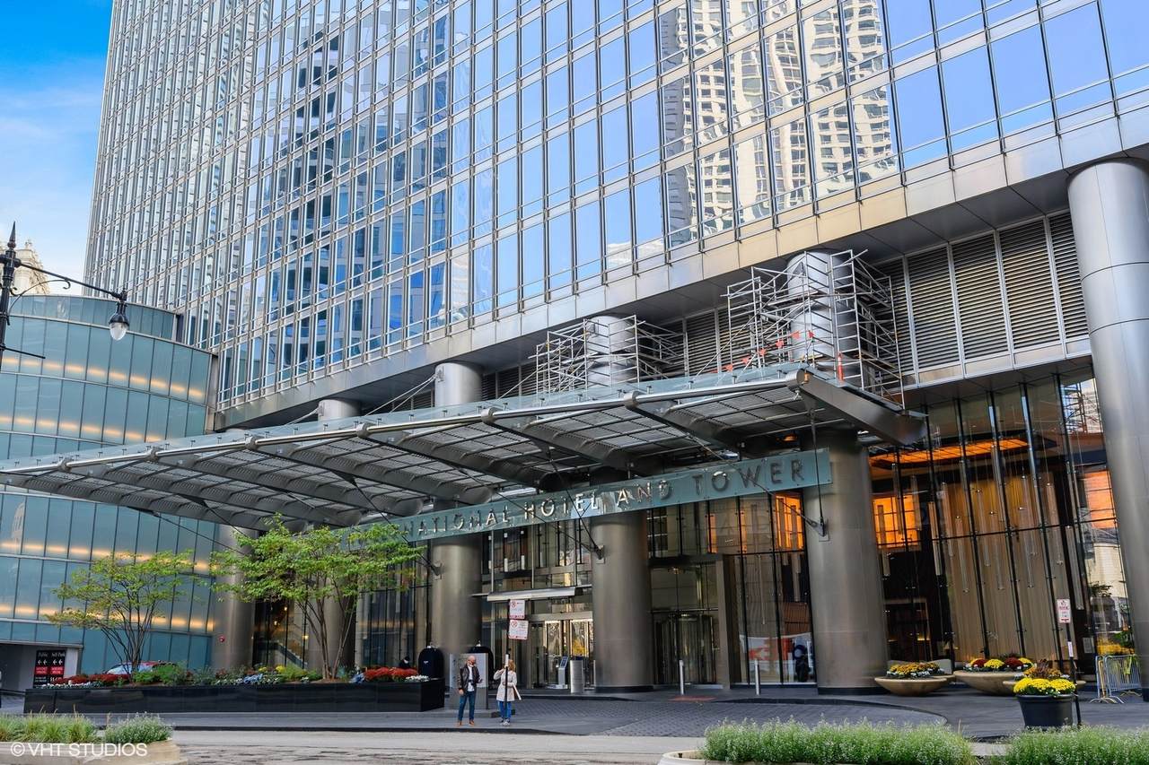 401 Wabash Avenue - Photo 1