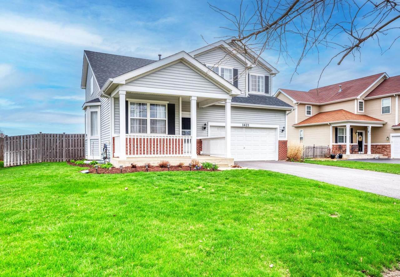 1421 Legacy Pointe Boulevard - Photo 1