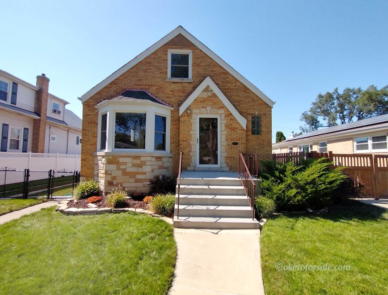 3016 Oketo Avenue - Photo 1