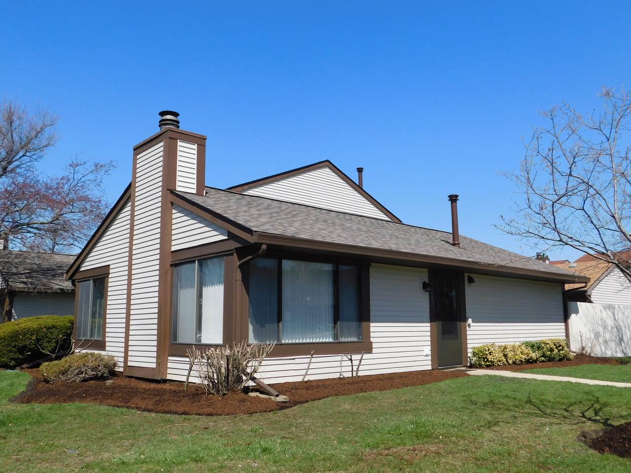 1367 Court Maria - Photo 1