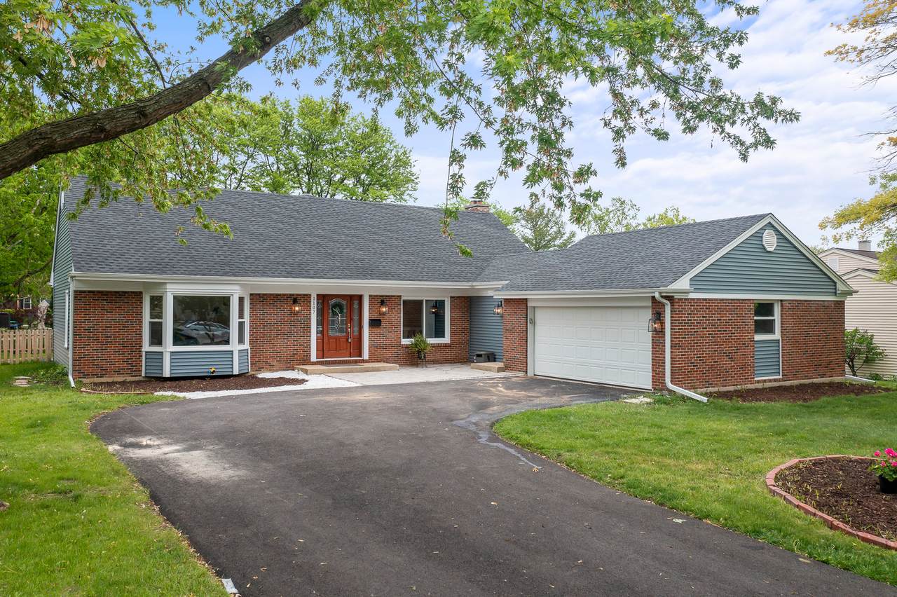 1107 Nightingale Drive - Photo 1