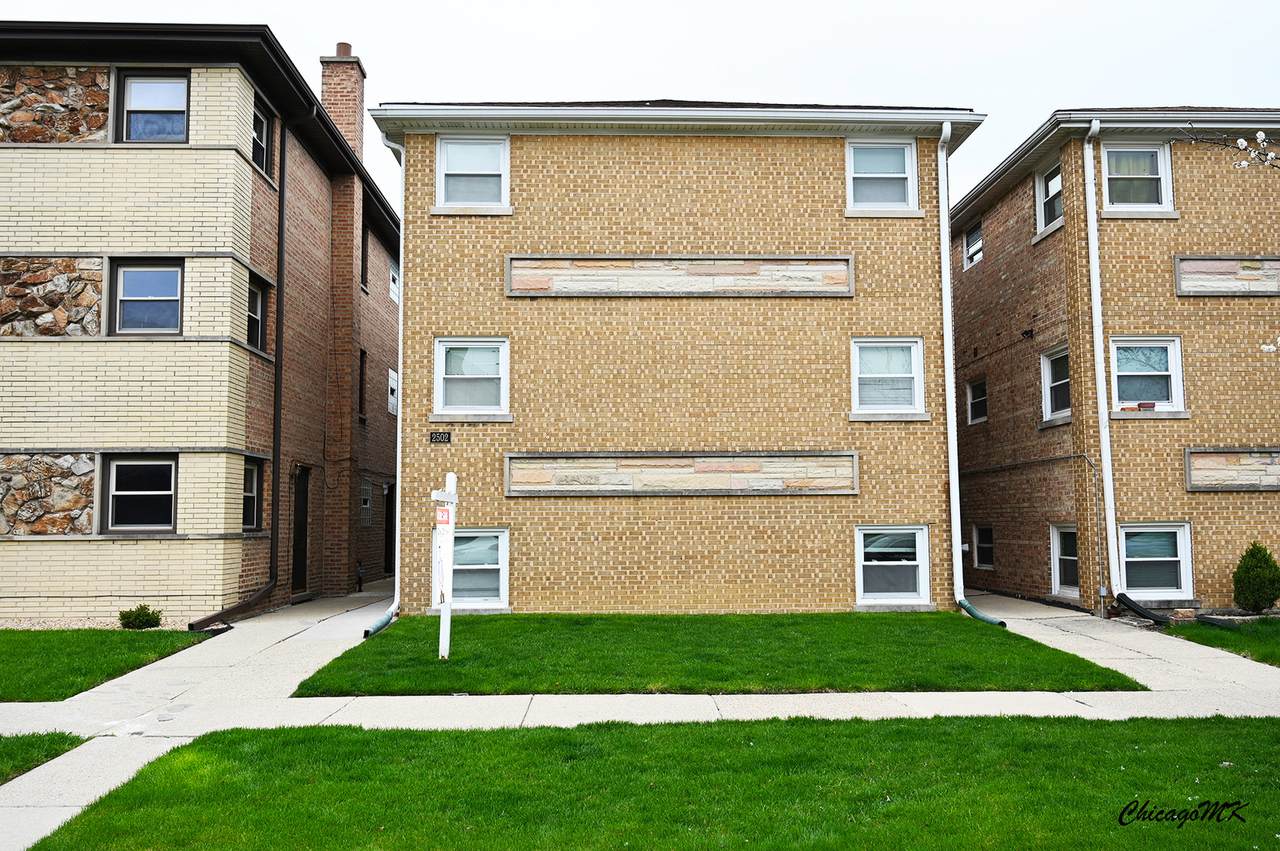 2502 72nd Court - Photo 1