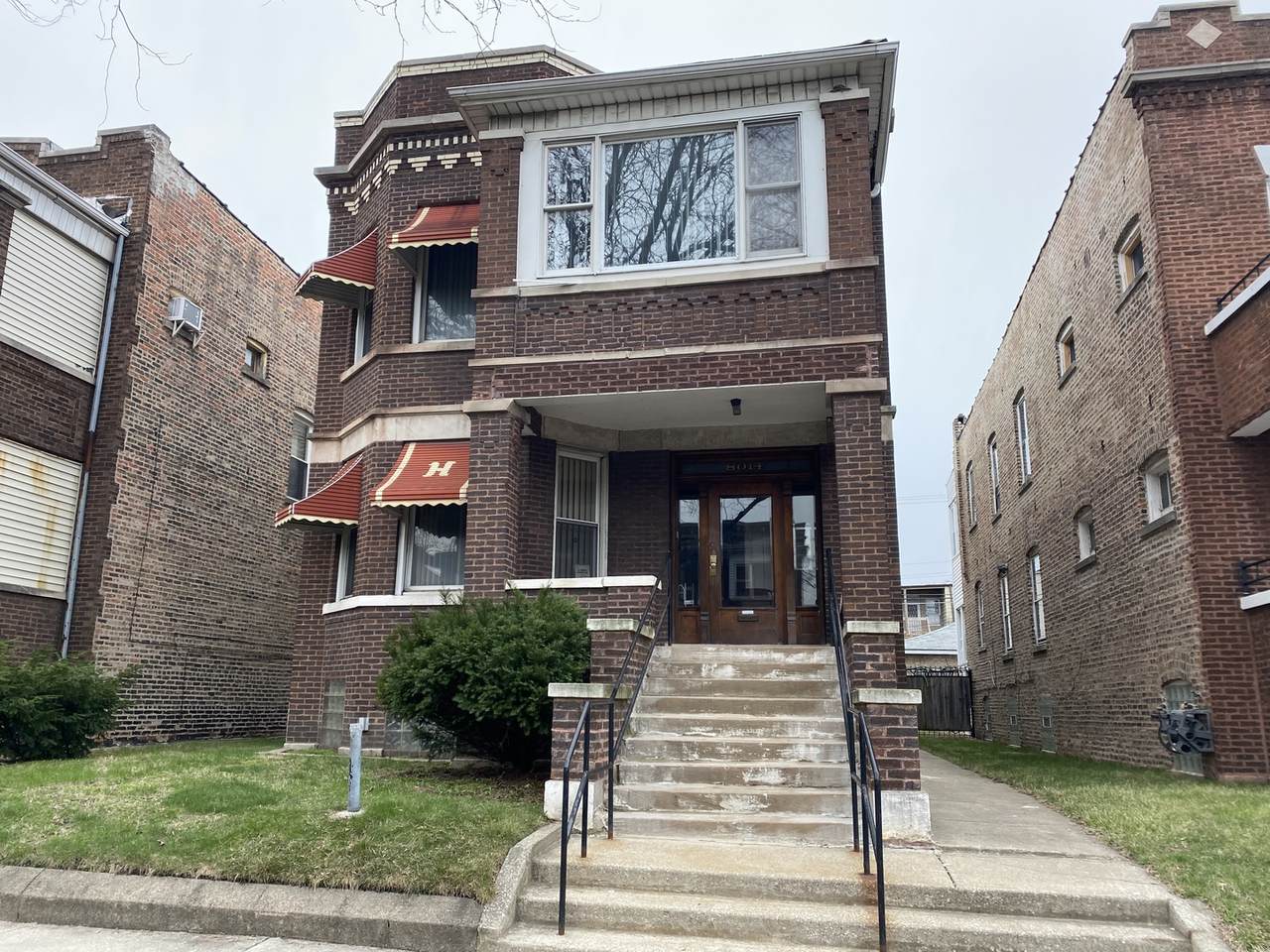 8014 Green Street - Photo 1