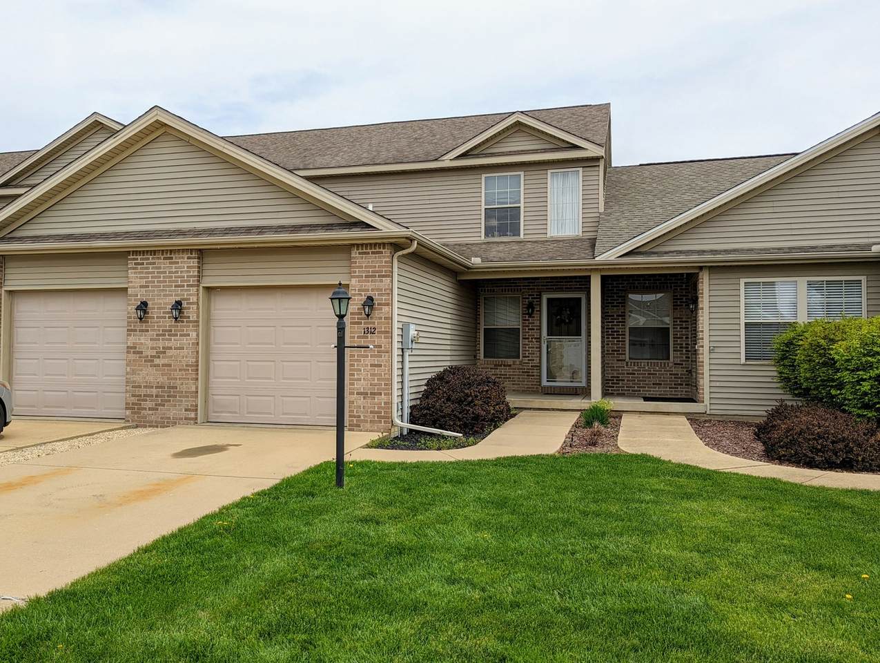 1312 Bluegrass Lane - Photo 1