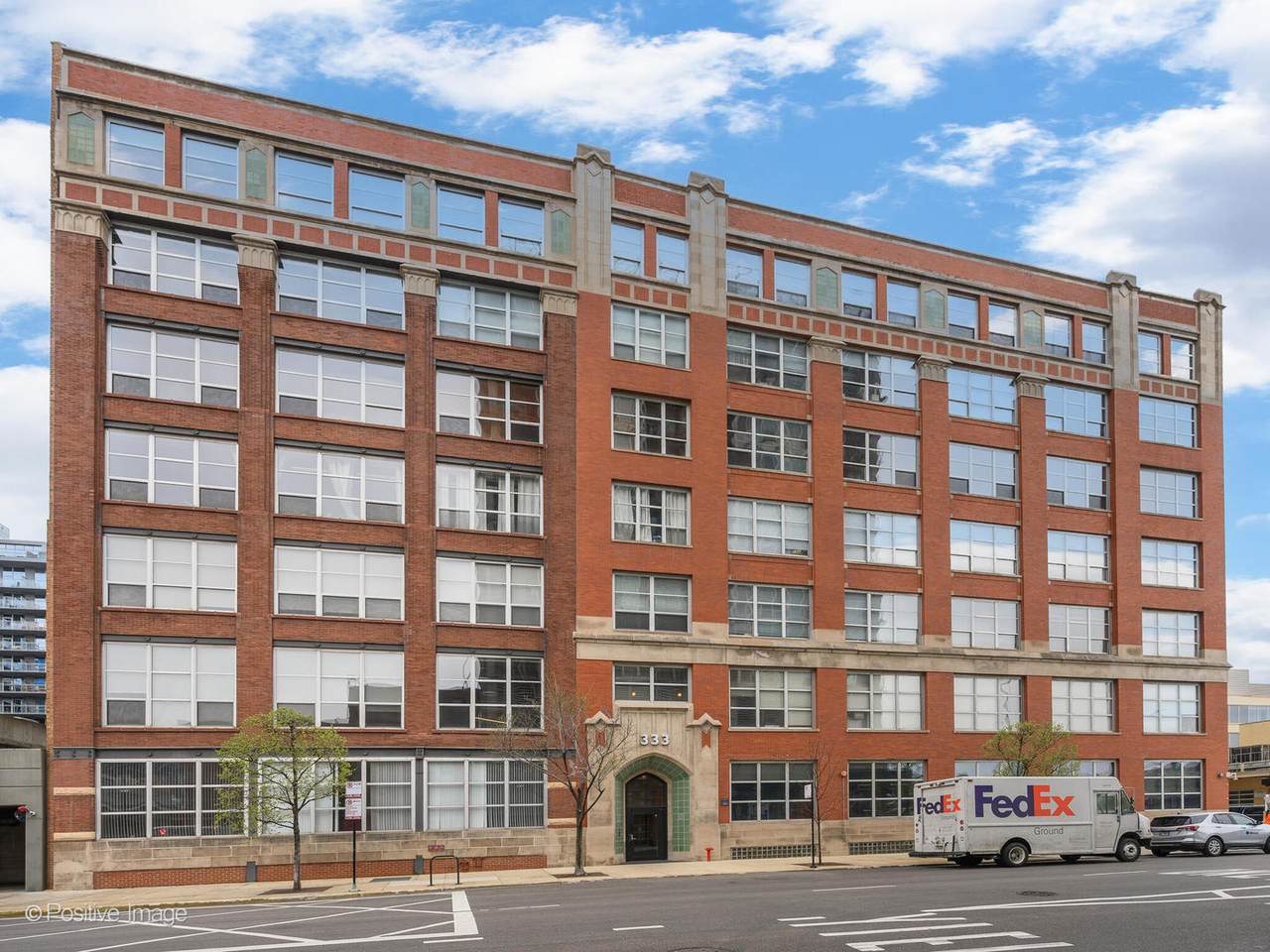 333 Desplaines Street - Photo 1