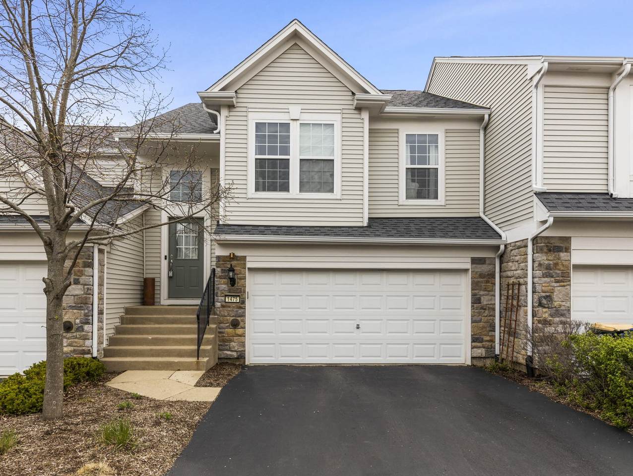 1475 Orchid Street - Photo 1