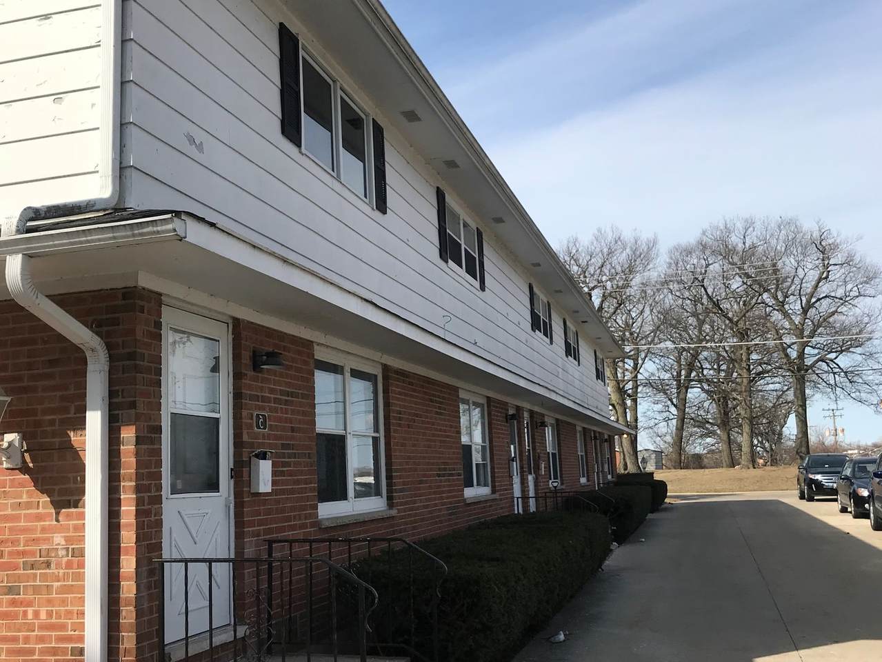 914 Hillside Avenue - Photo 1