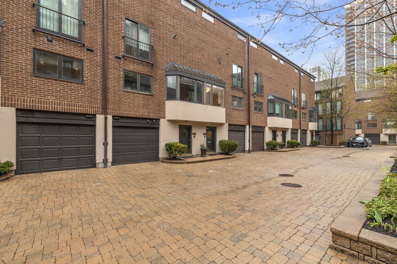 1334 Sutton Place - Photo 1