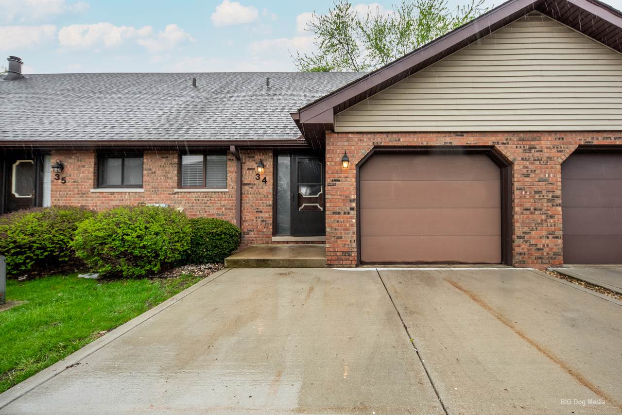 1918 Heatherway Lane - Photo 1