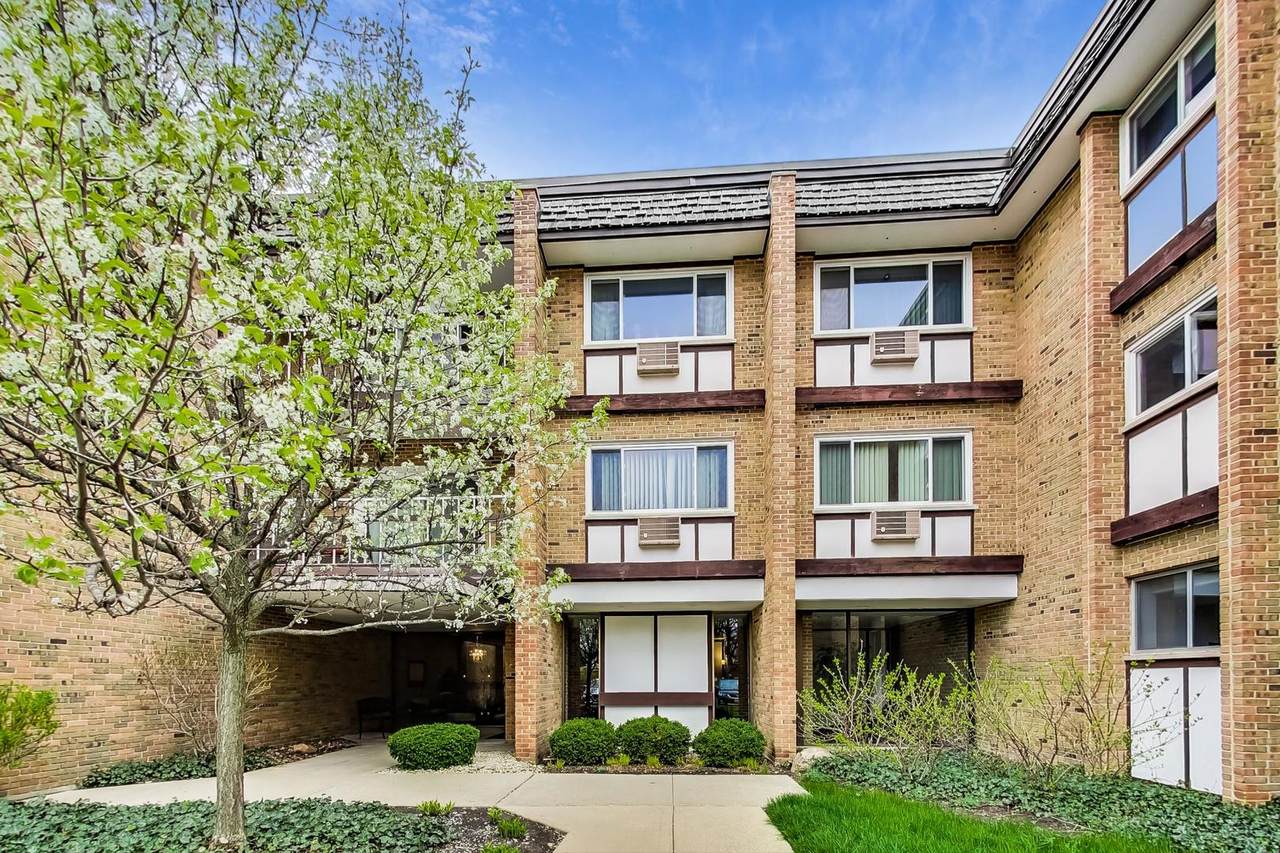 300 Claymoor - Photo 1