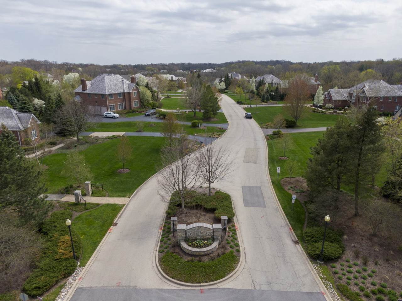 21693 Tall Oaks Drive - Photo 1
