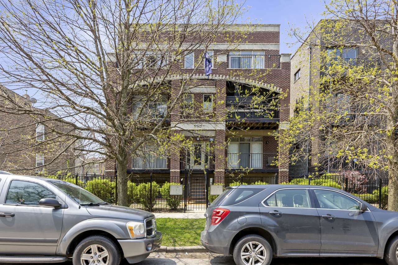 4424 Indiana Avenue - Photo 1