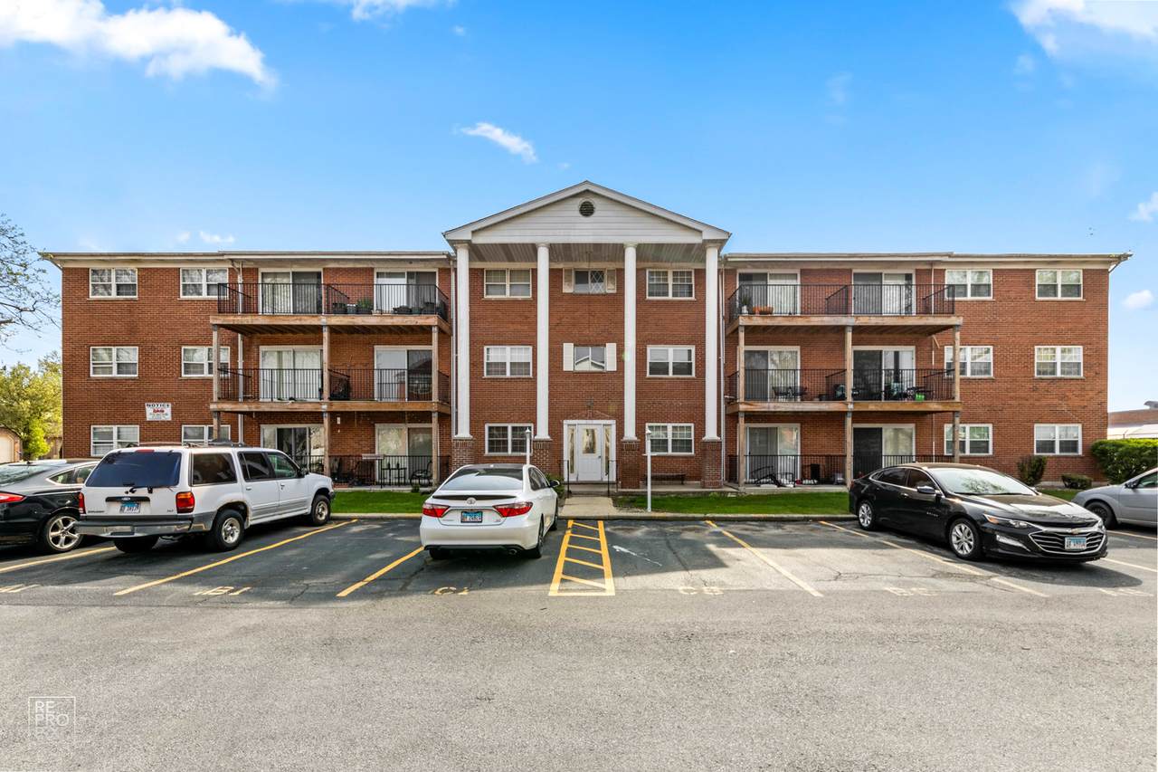 6115 94th Street - Photo 1