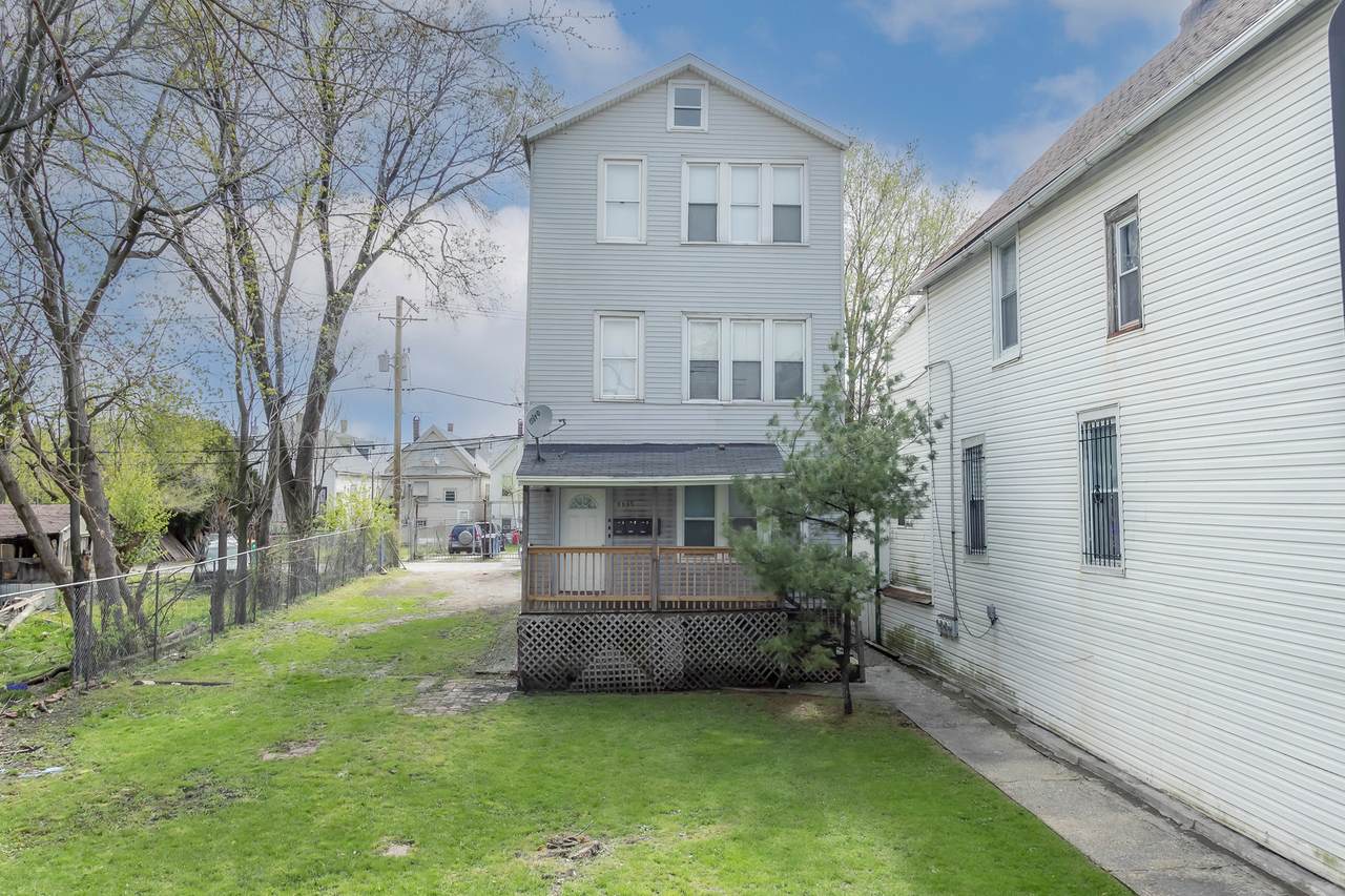 8835 Commercial Avenue - Photo 1