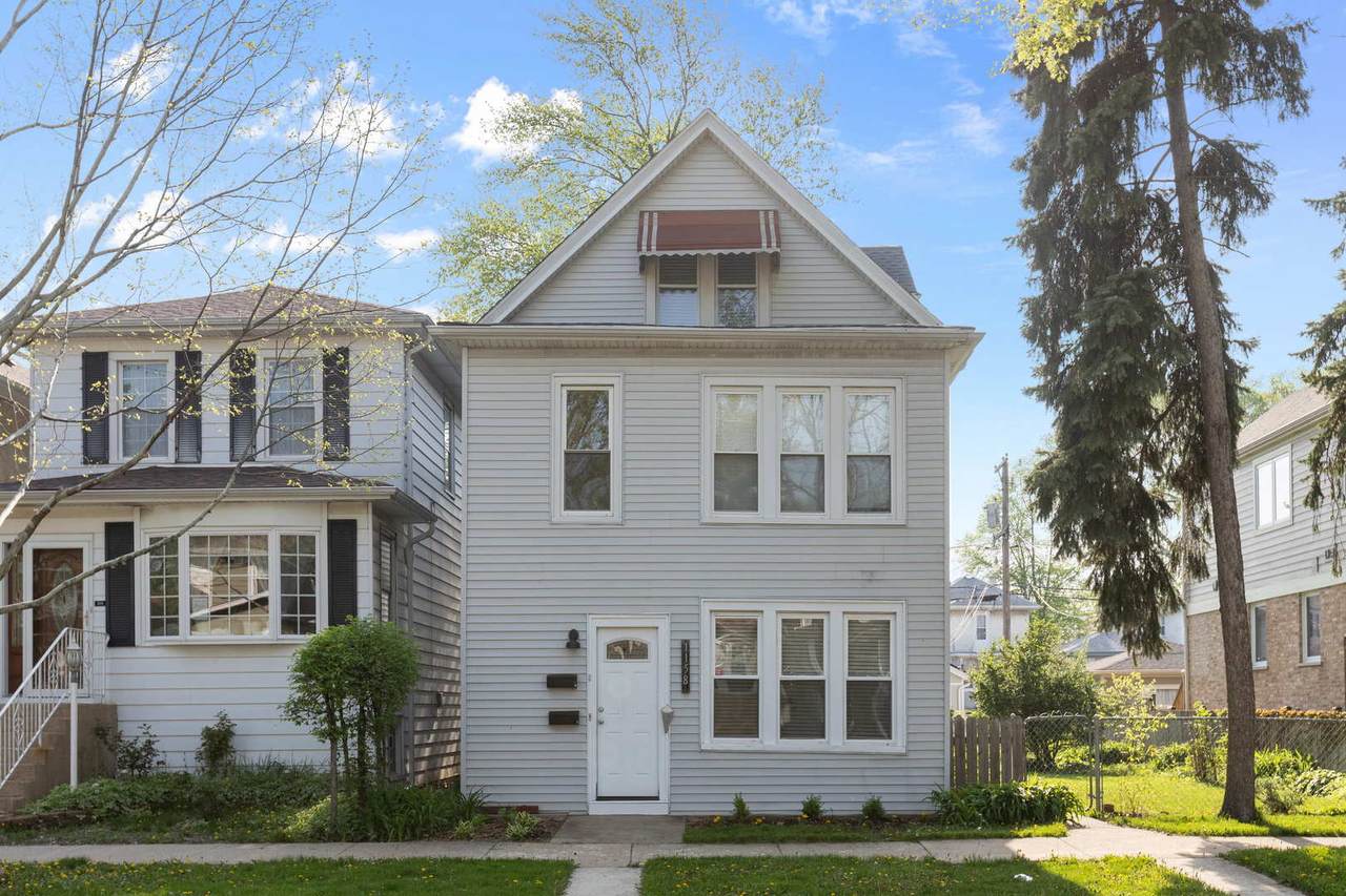1158 Harvey Avenue - Photo 1