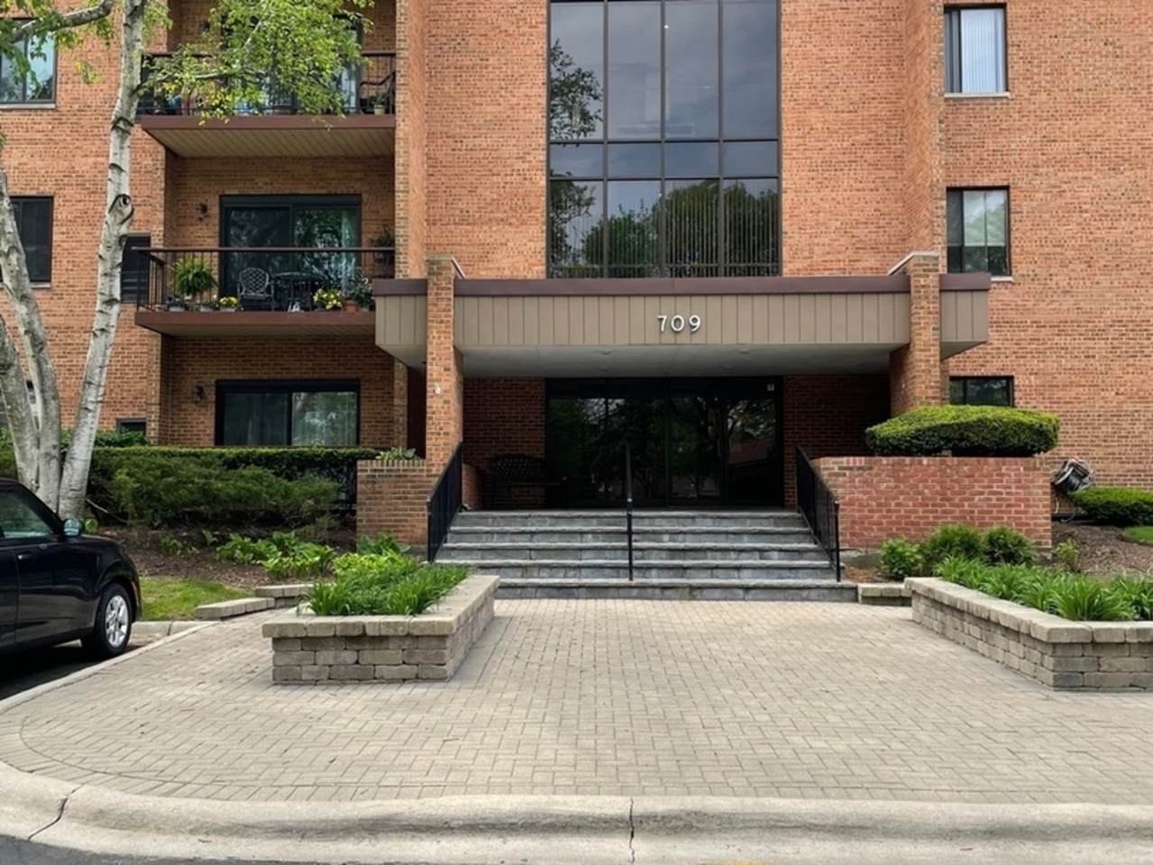 709 79th Apt Street - Photo 1